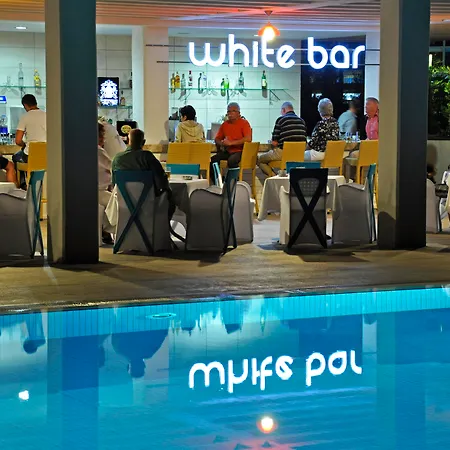 Resort Baia Lara 5*